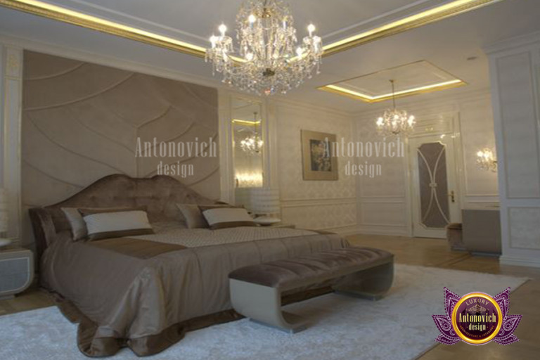 THE BEST INTERIOR DESIGNER