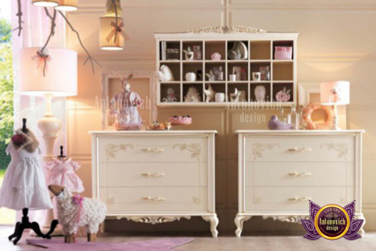 Modern and functional girls bedroom furniture designs