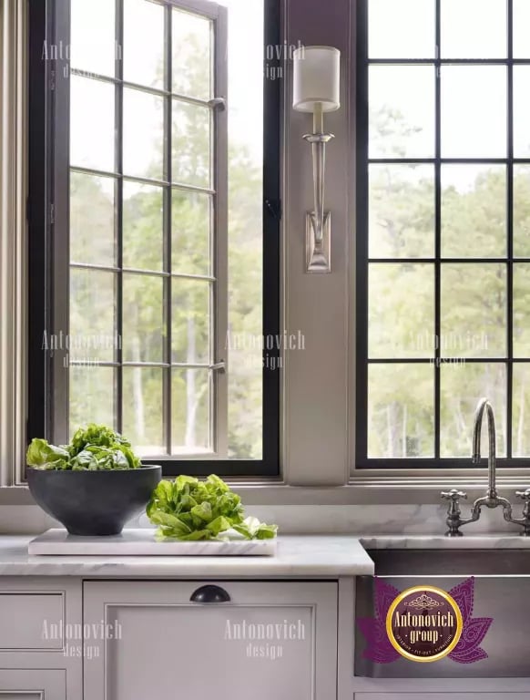 Spacious and organized pantry for a luxurious kitchen