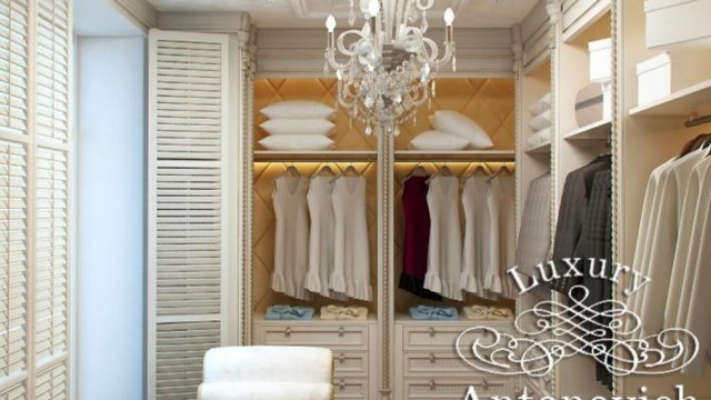 Gorgeous Dressing Room