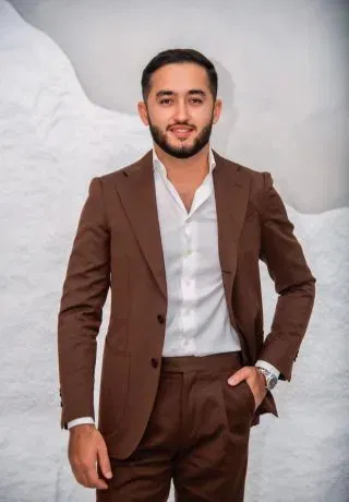 يوسِن قاسِمزاده
