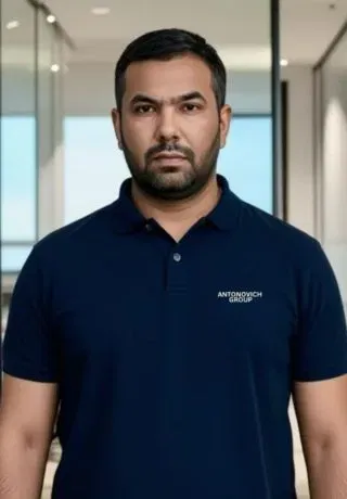 أوتكيربيك مروديلافيتش دافرونوف