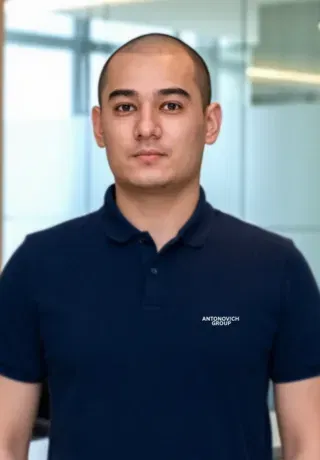 زاخد خيديروف