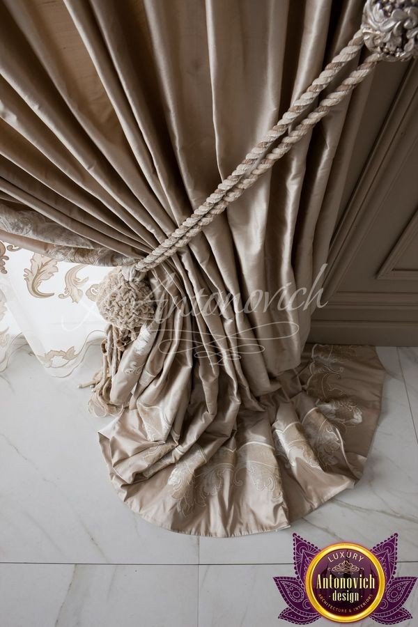 Professional curtain sewing services in Dubai