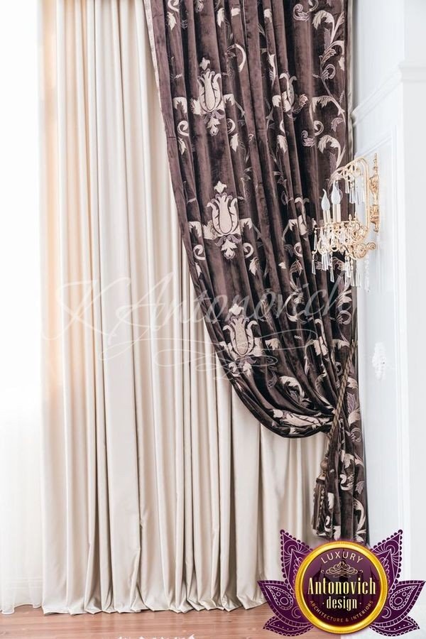 High-quality blackout curtains for a peaceful sleep in Dubai