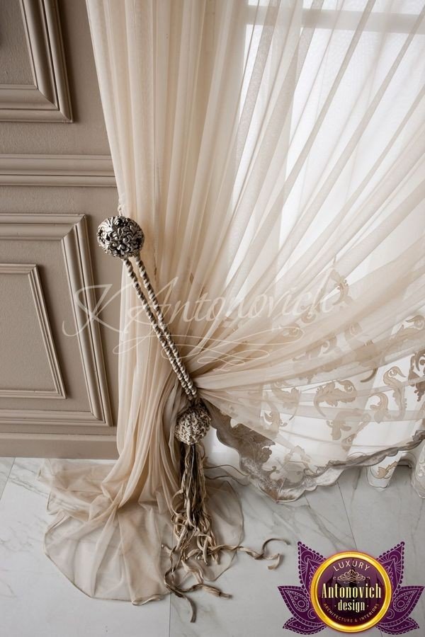 Beautifully sewn curtains for Dubai homes