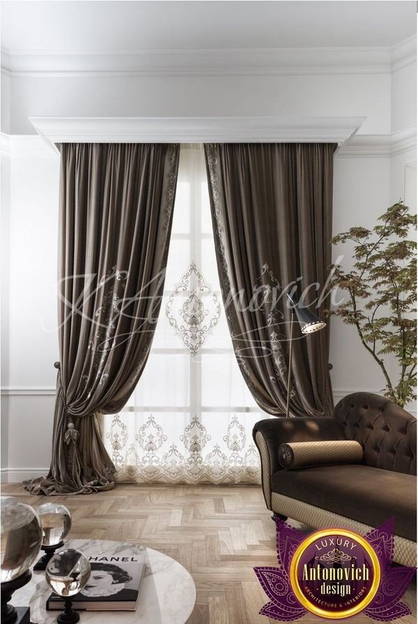 Custom-made curtains for a perfect fit in Dubai