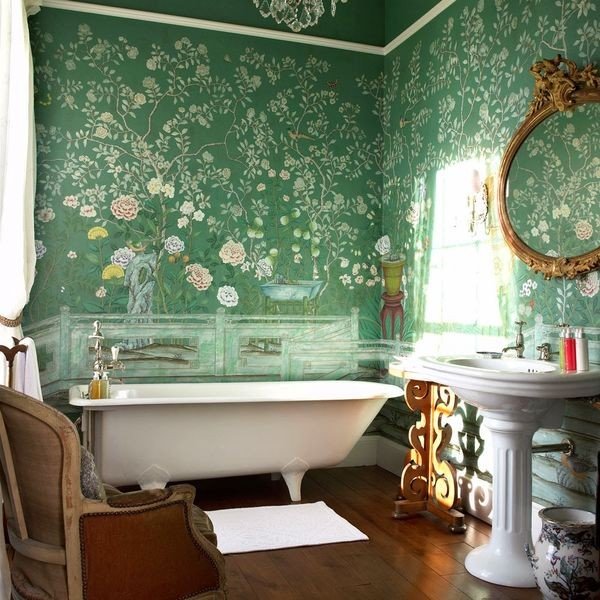De Gournay's hand-painted chinoiserie wallpaper
