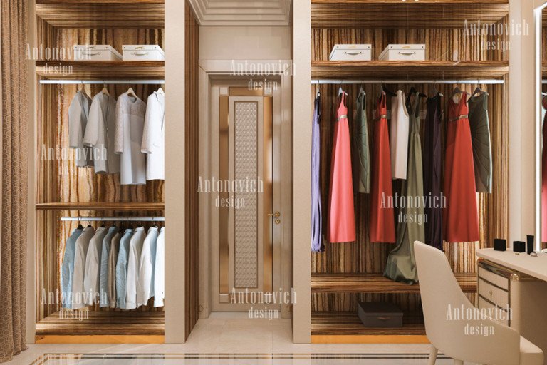 Space-saving wardrobe with foldable doors
