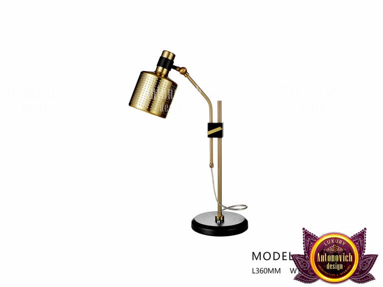 Chic industrial-style table lamp for a bold statement