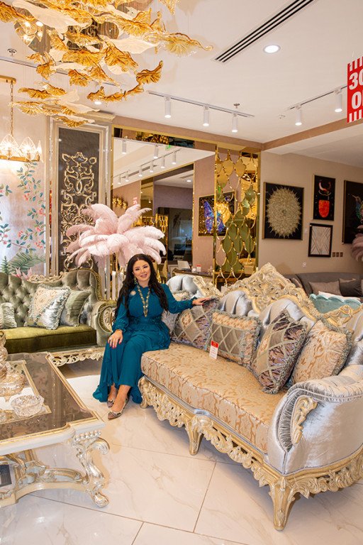 Breathtaking Dubai luxury villa entrance with exceptional interior design
