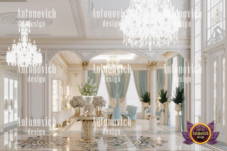 Sophisticated villa dining room