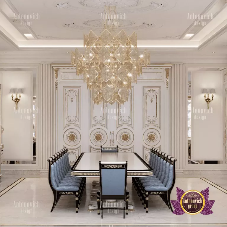 Exquisite chandelier illuminating a high-end Dubai dining space