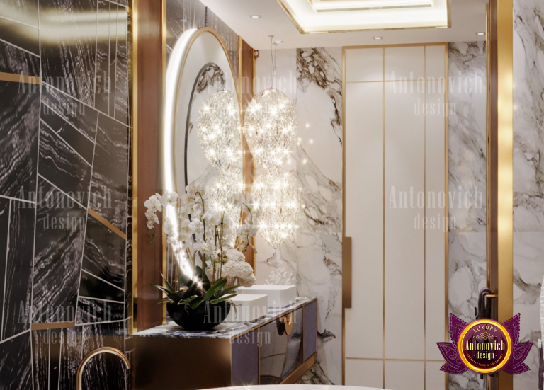 Stylish golden bathroom accessories for a sophisticated touch