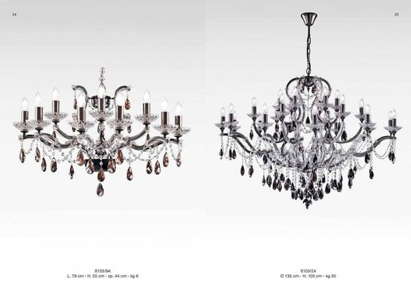Elegant Italian chandelier with a modern twist