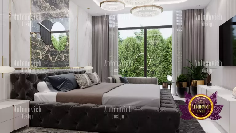 Elegant Dubai bedroom with floor-to-ceiling windows