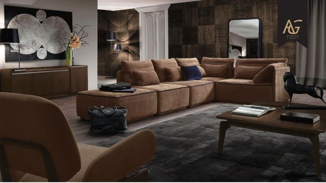 Luxurious Dubai living room with opulent furnishings