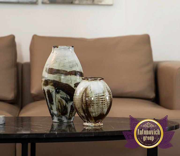 Minimalist glass vase with subtle accents