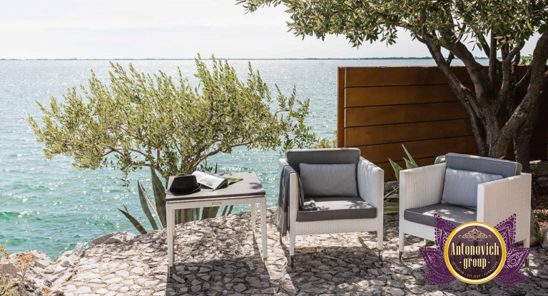 Comfortable outdoor lounge chairs for relaxation