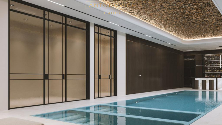 Indoor Swimming Pool with Sports Area for Luxury Villa in Dubai