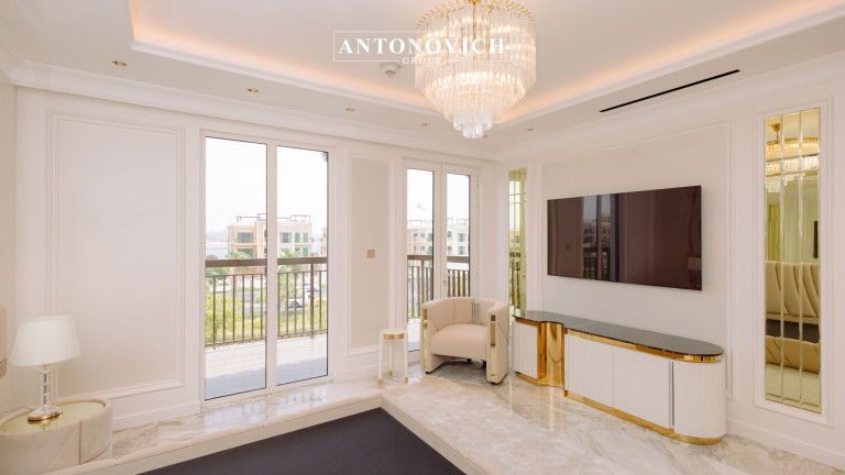 Exquisite Master Bedroom Interior Design in La Mer by the Top Luxury Villa Fit-out Company Dubai