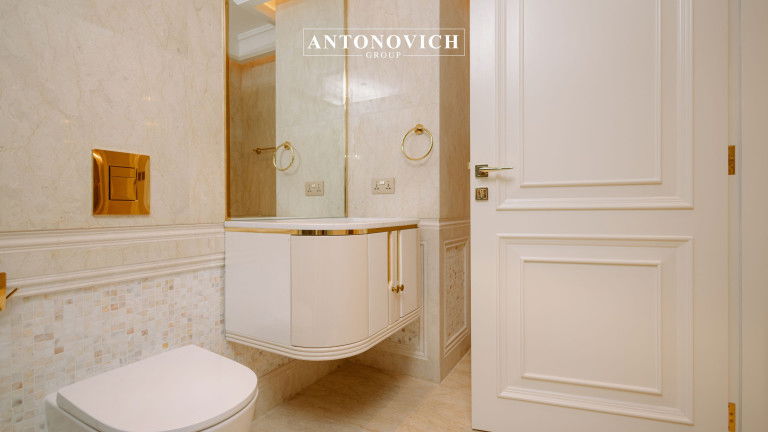 Luxury Villa Fit-out Company: Bathroom Interior Design in La Mer Dubai's