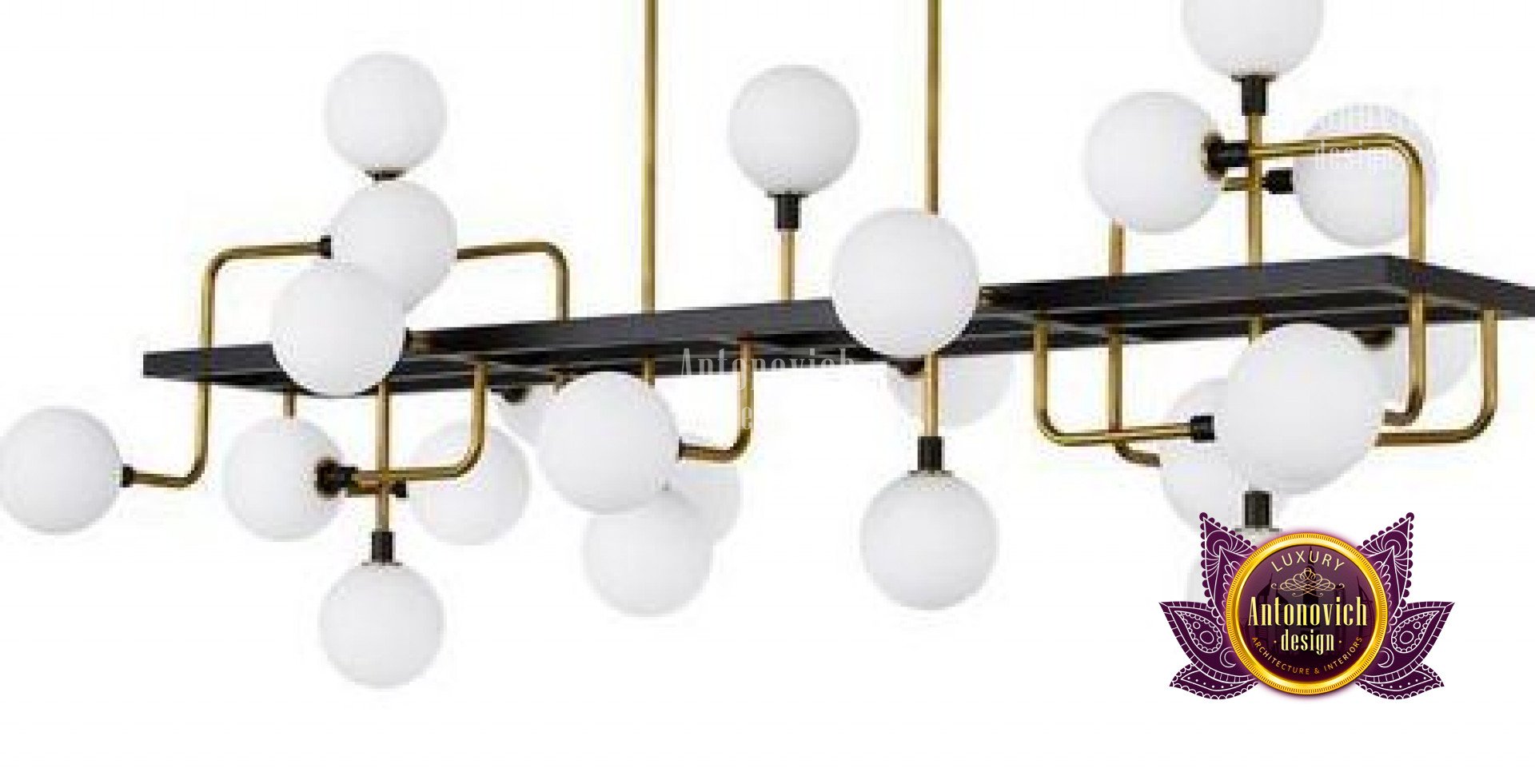 Luxury Chandeliers Dubai