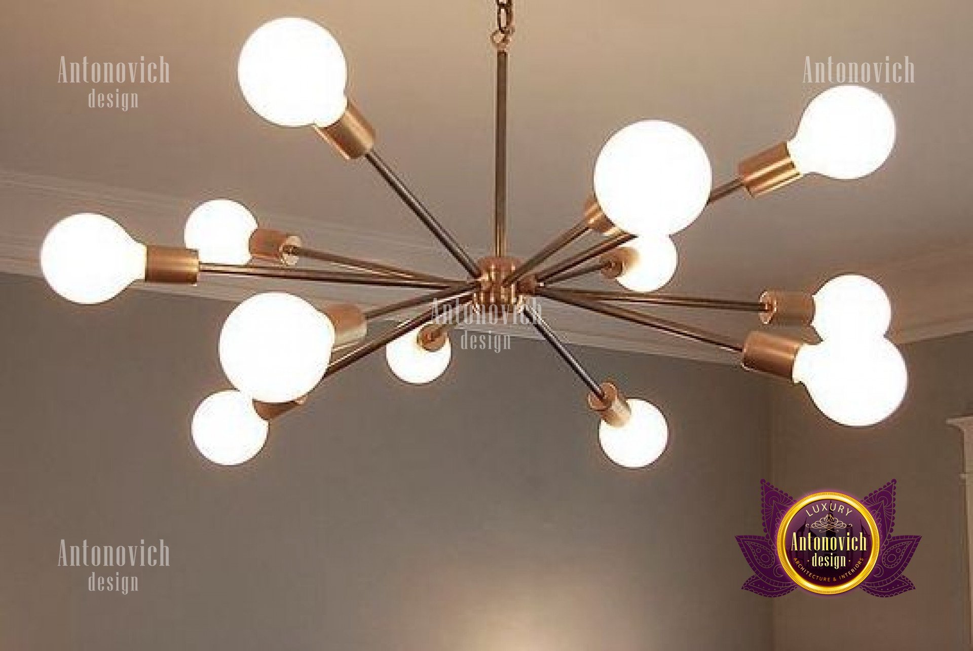 Luxury Chandeliers Dubai