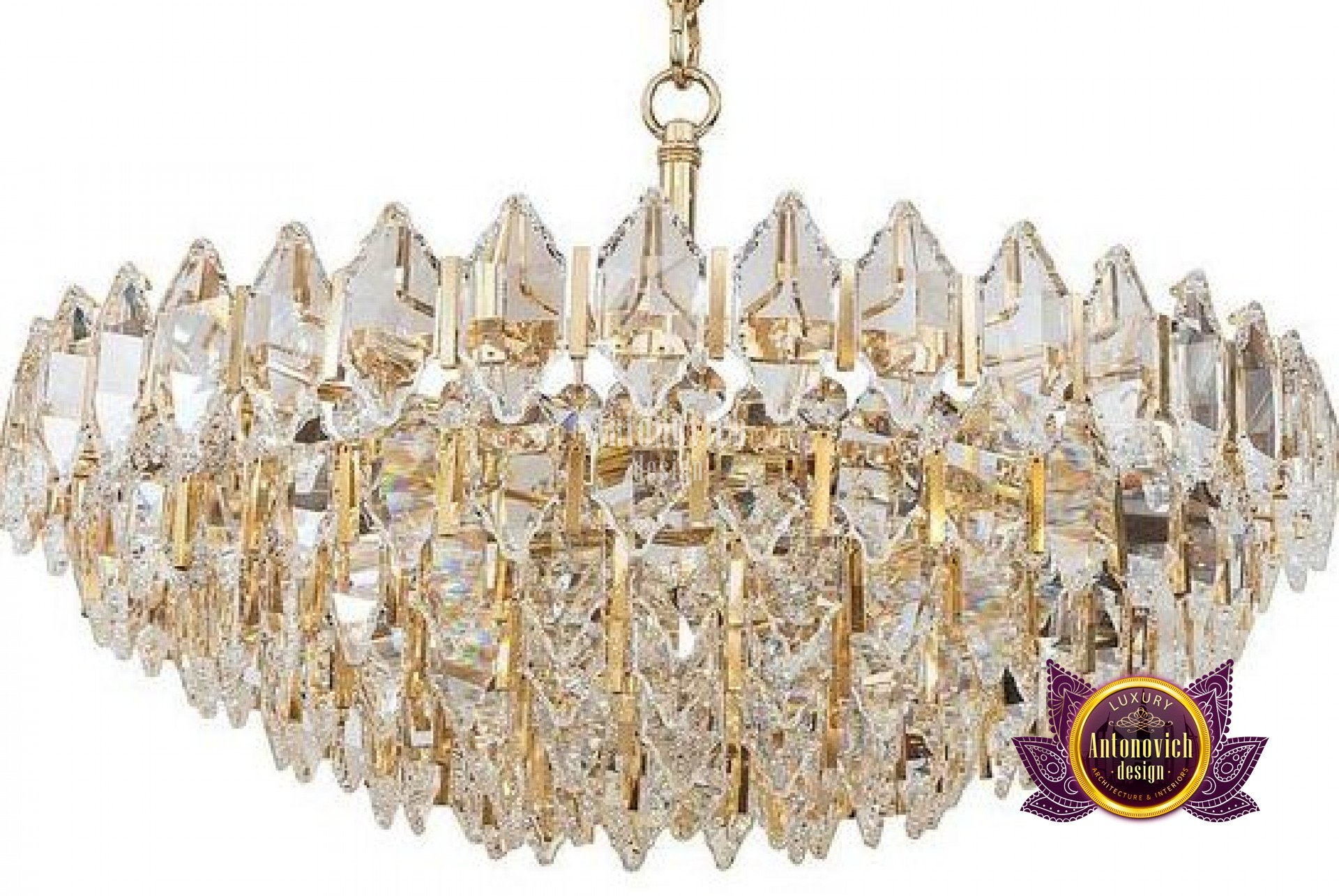 Luxury Chandeliers Dubai