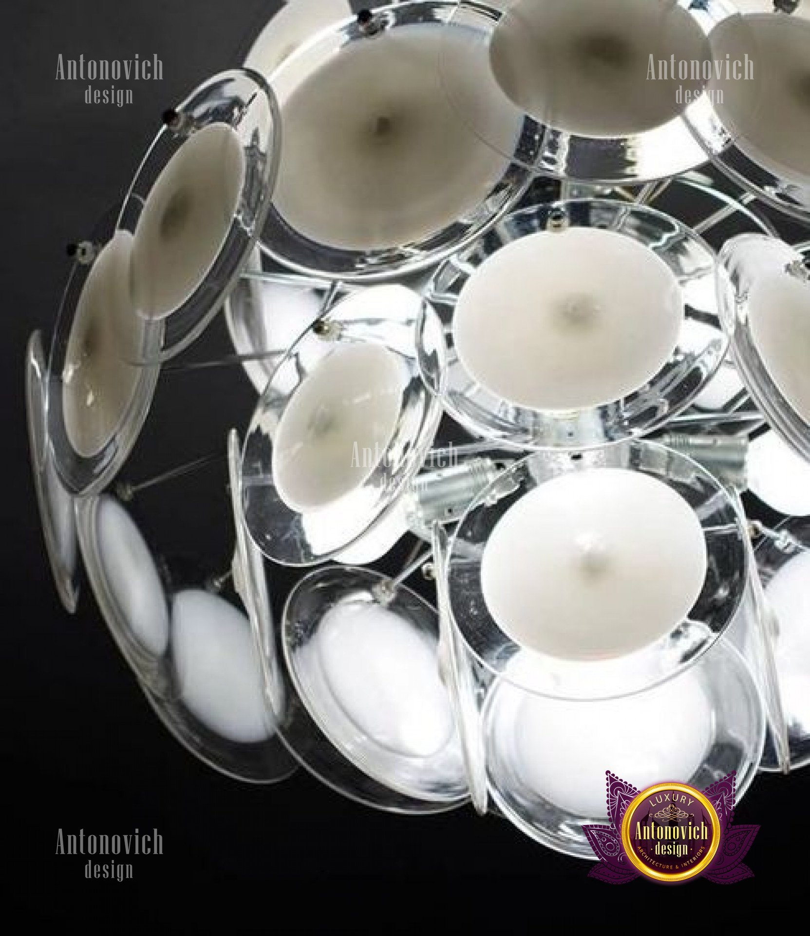 Luxury Chandeliers Dubai