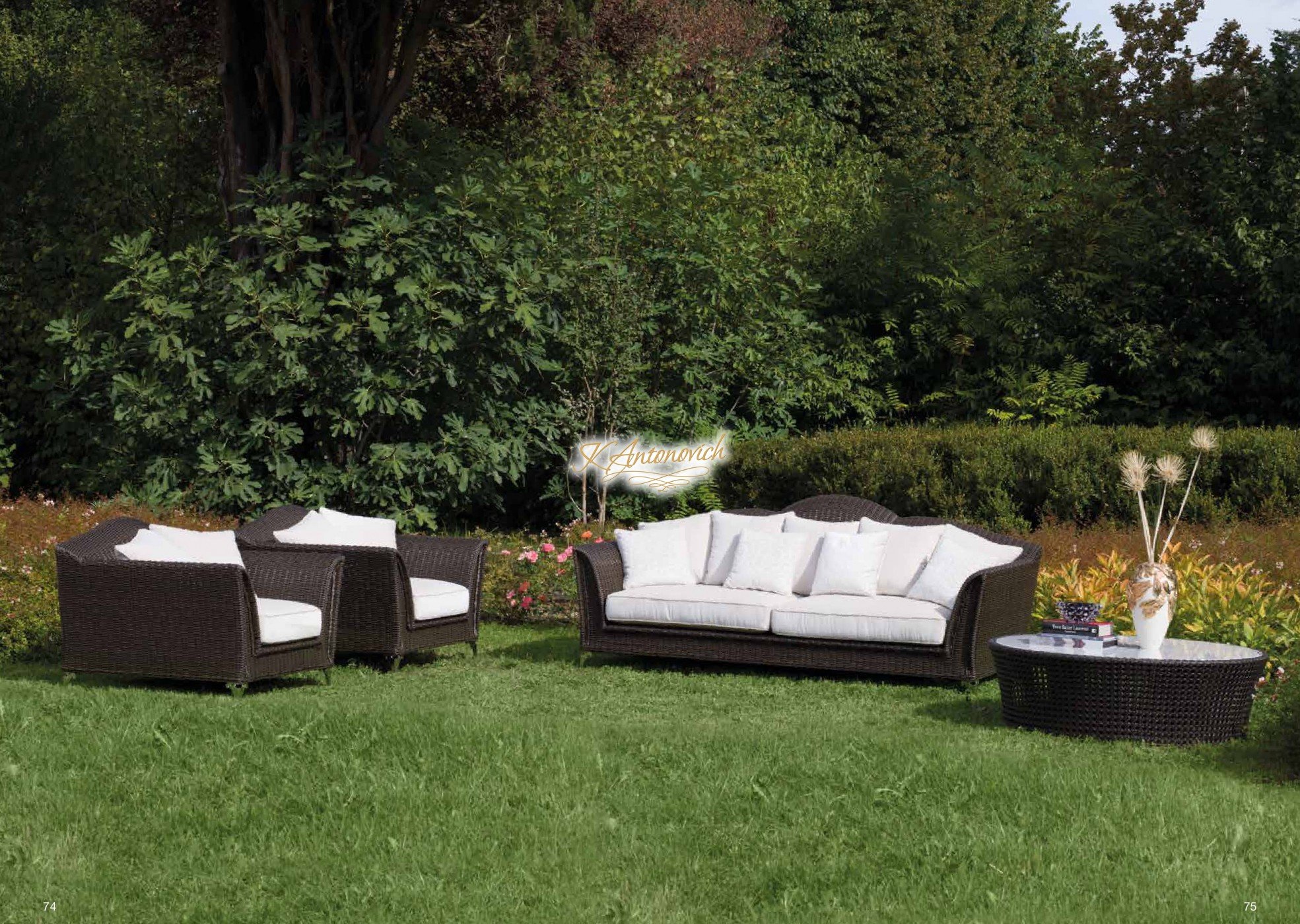 Outdoor furniture italy