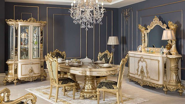 Classic Royal luxury decor