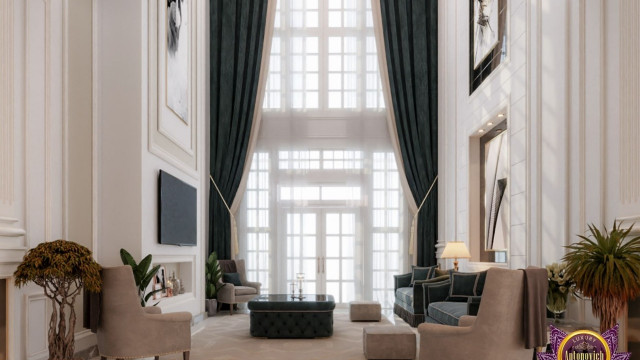 Как добиться дизайна интерьера гостиной с высоким потолком в Дубае
