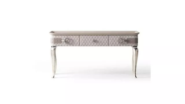 Luxurious Bedroom Vanity Table