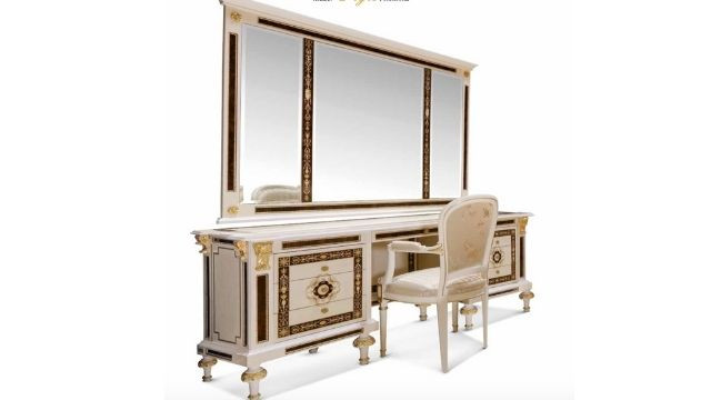 Classy Dressing table in erable wood finishing