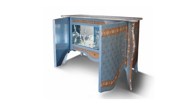 Attractive Bar Side Table