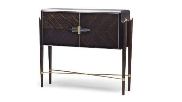 Luxurious Modern Design Console