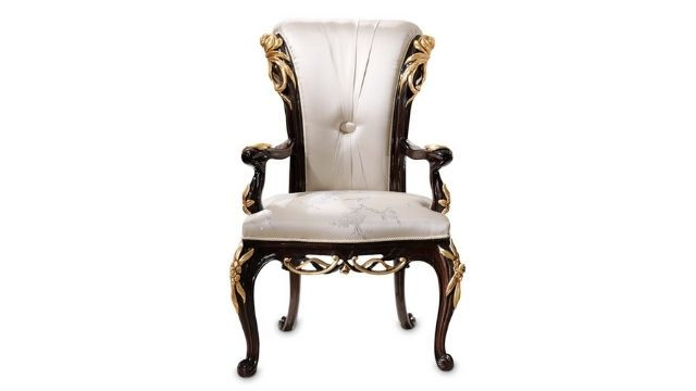 Luxury Carved armchair