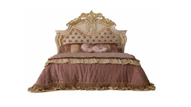 Comfortable Classic Design Bed