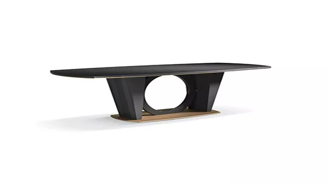 Fixed barrel table