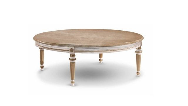 Classy coffee table in antique lacquering finishing with gold leaf details