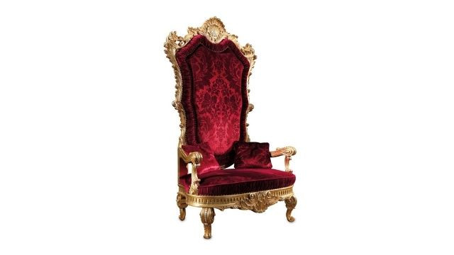 Luxury Hand-carved armchair in gold and silver leaf finishing