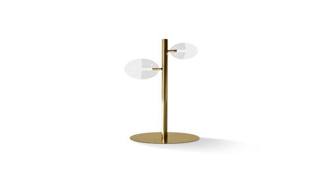 Elegant Design Table Lamp with Gold Accent