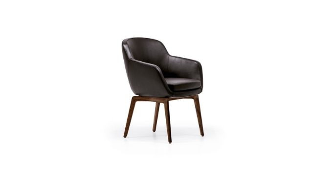 Elegant Leather Design Armchair