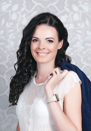 أولينا زيمشوجوفا